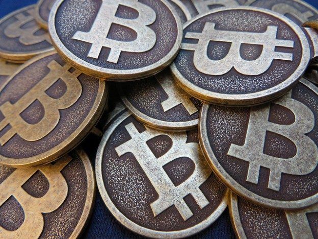 包含Coinbase突遭安全漏洞，流失高达284万美元的词条